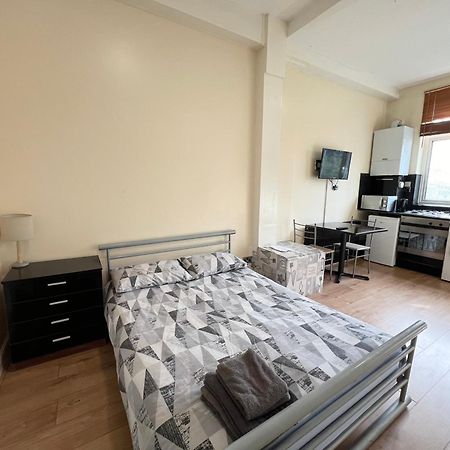 Comfy Apartments - Finchley Road Londra Esterno foto