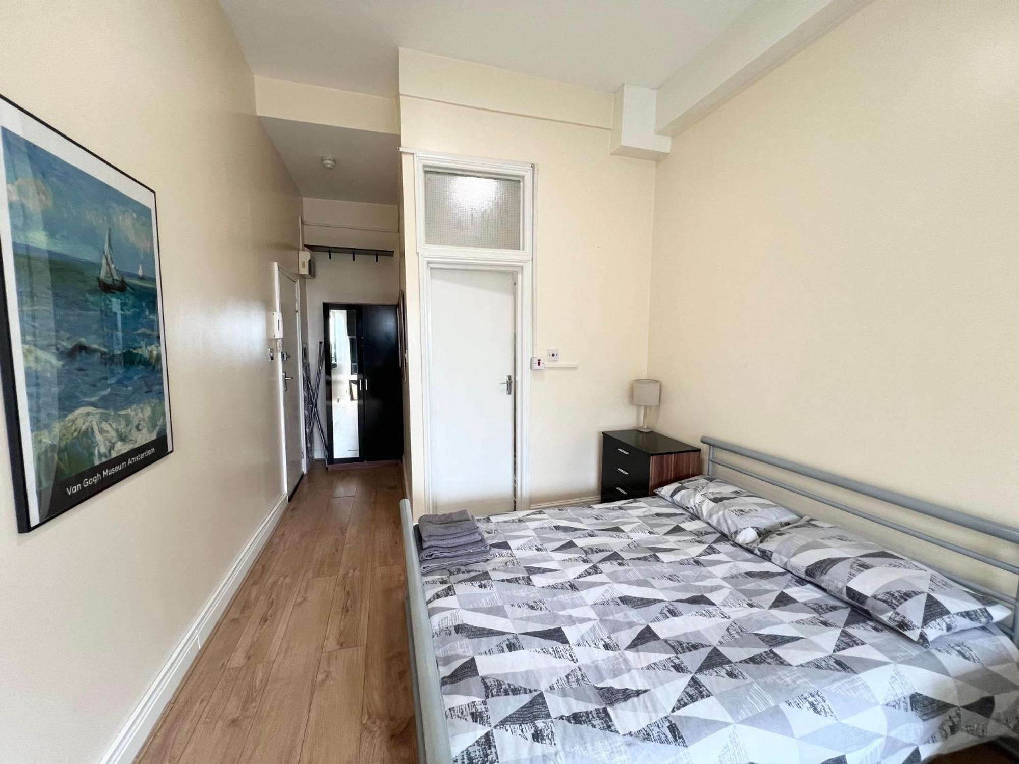 Comfy Apartments - Finchley Road Londra Esterno foto