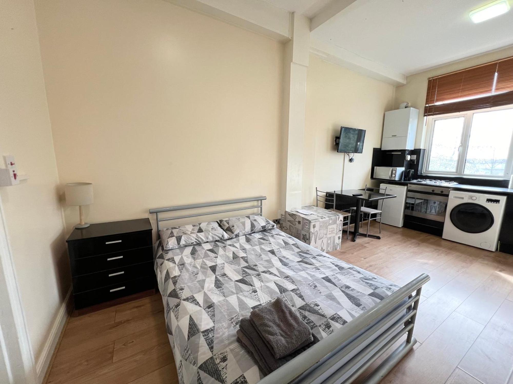 Comfy Apartments - Finchley Road Londra Esterno foto