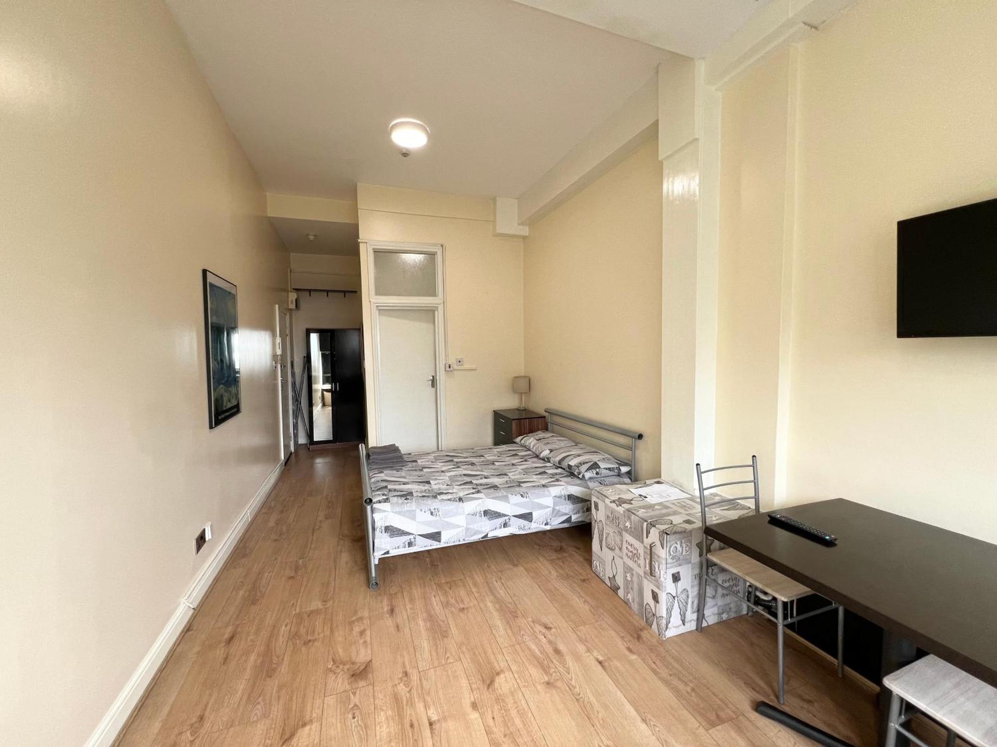 Comfy Apartments - Finchley Road Londra Esterno foto