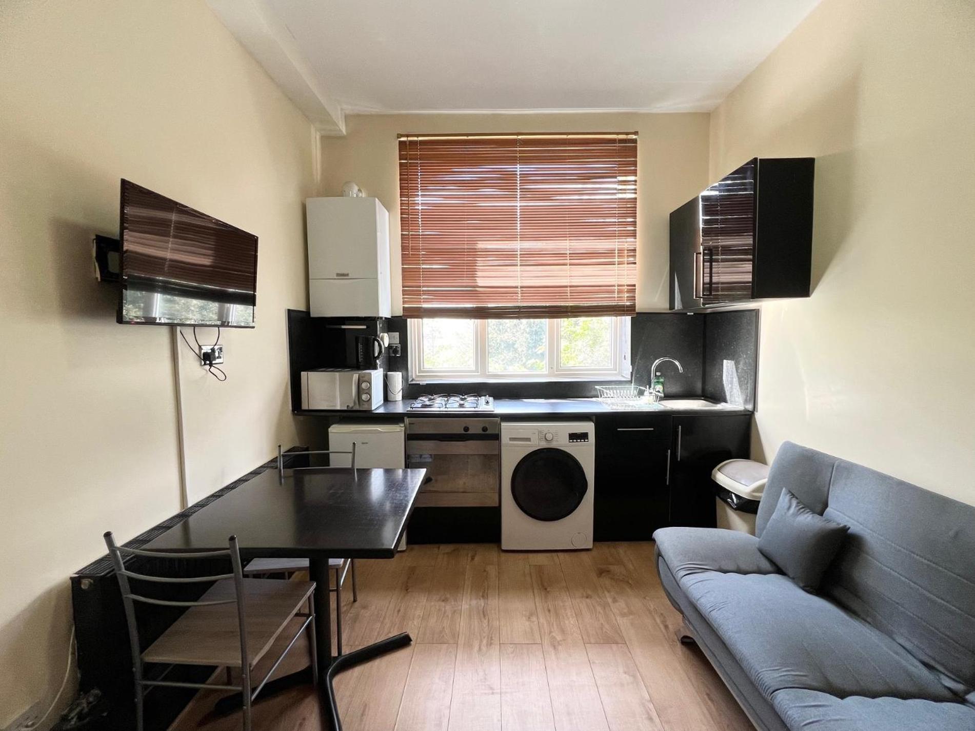 Comfy Apartments - Finchley Road Londra Esterno foto